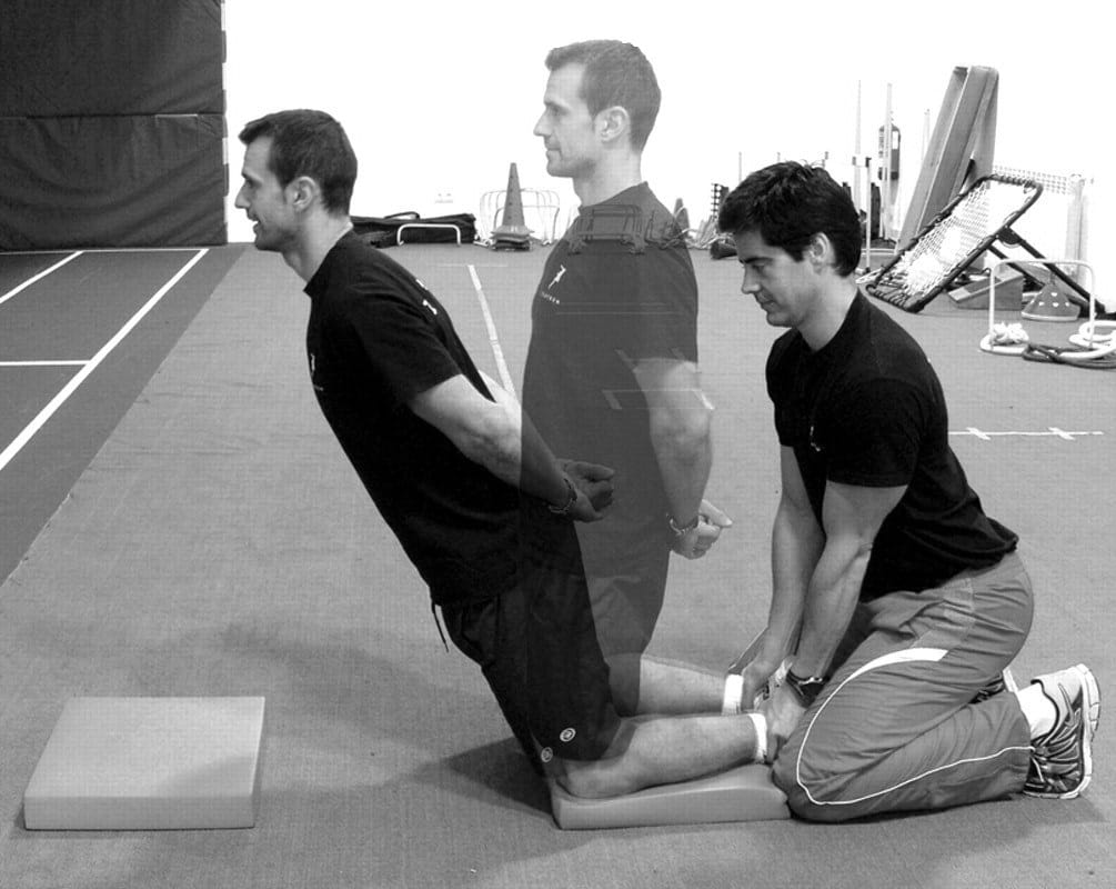 Figura 5. Ejercicio excéntrico de isquiotibiales